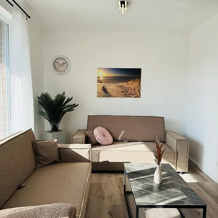 Familientraum 10min Zur Ostsee Und Nach Lübeck Zentrum Mit Parkplatz&balkon * Bad Schwartau