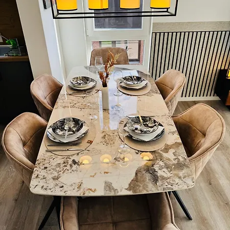 Familientraum 10min Zur Ostsee Und Nach Lübeck Zentrum Mit Parkplatz&balkon * Bad Schwartau