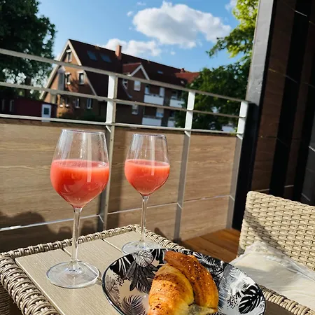 Apartamento Familientraum 10min Zur Ostsee Und Nach Lübeck Zentrum Mit Parkplatz&balkon Bad Schwartau
