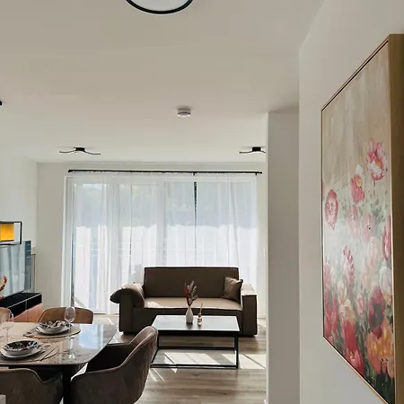 Apartamento Familientraum 10min Zur Ostsee Und Nach Lübeck Zentrum Mit Parkplatz&balkon Bad Schwartau