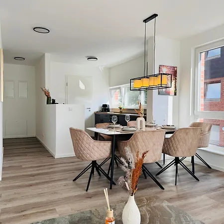 Apartamento Familientraum 10min Zur Ostsee Und Nach Lübeck Zentrum Mit Parkplatz&balkon Bad Schwartau